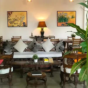 Sayura House Гостевой дом